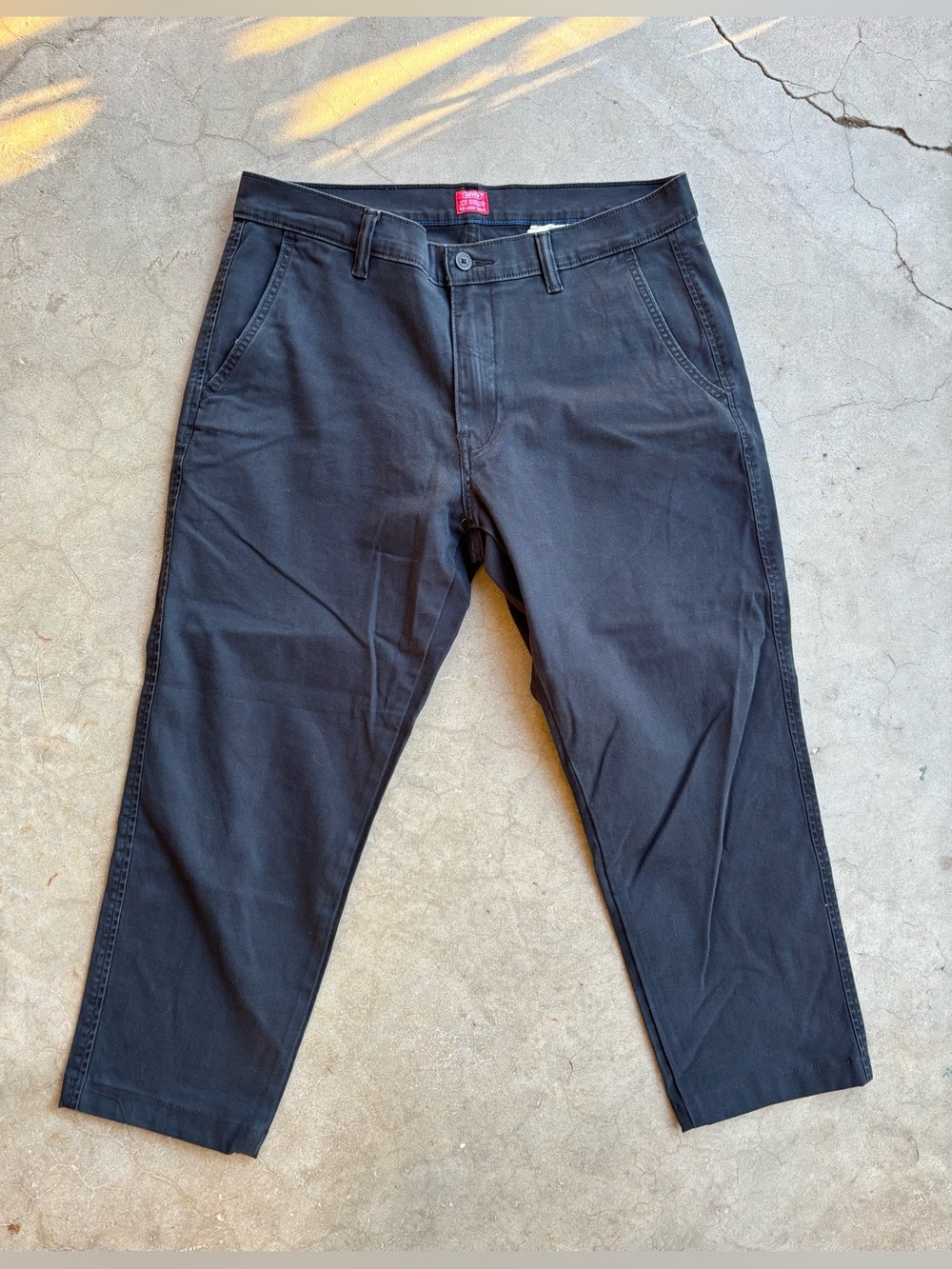Levi's XX Chino Relaxed Taper Pants Men's Charcoal Gray Cropped Ankle 35x25